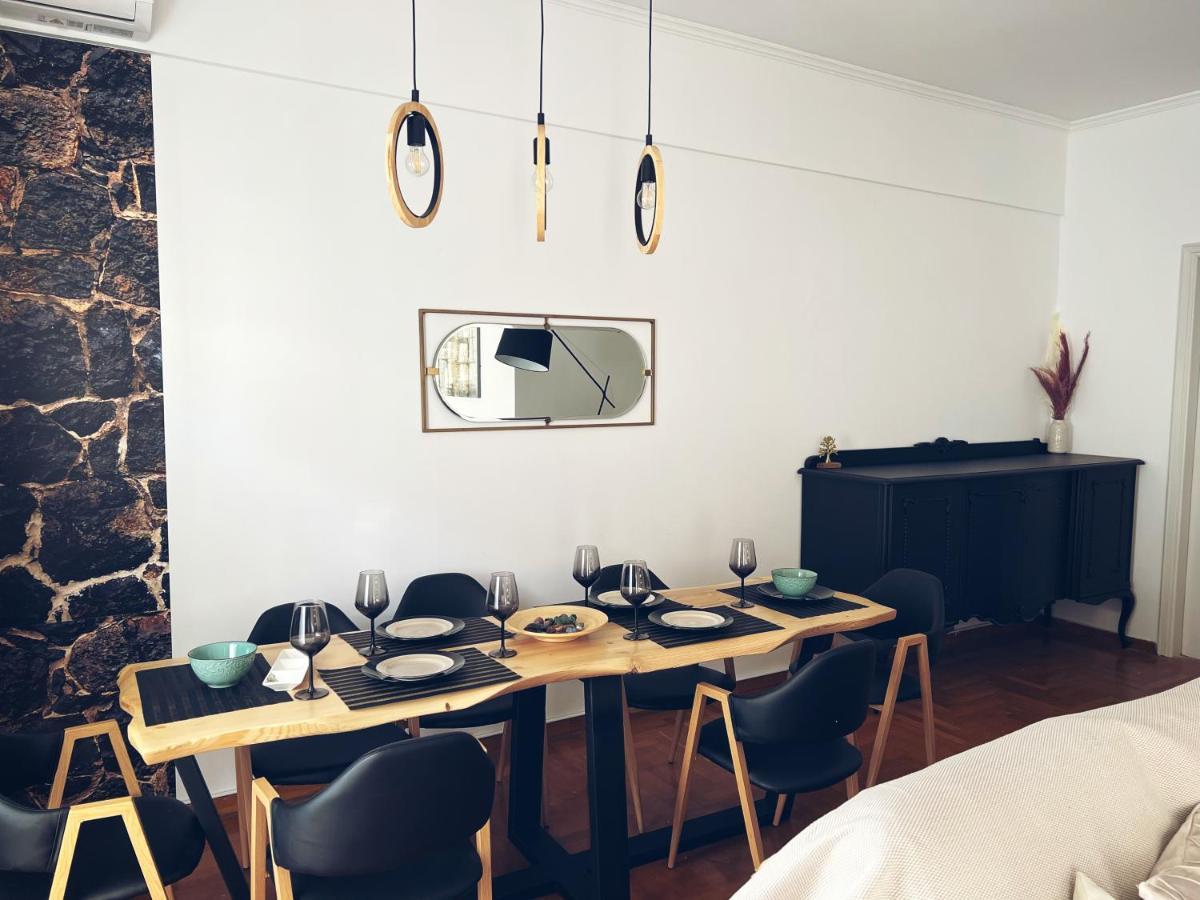 Seaside Apartment In Flisvos Marina Atina Dış mekan fotoğraf