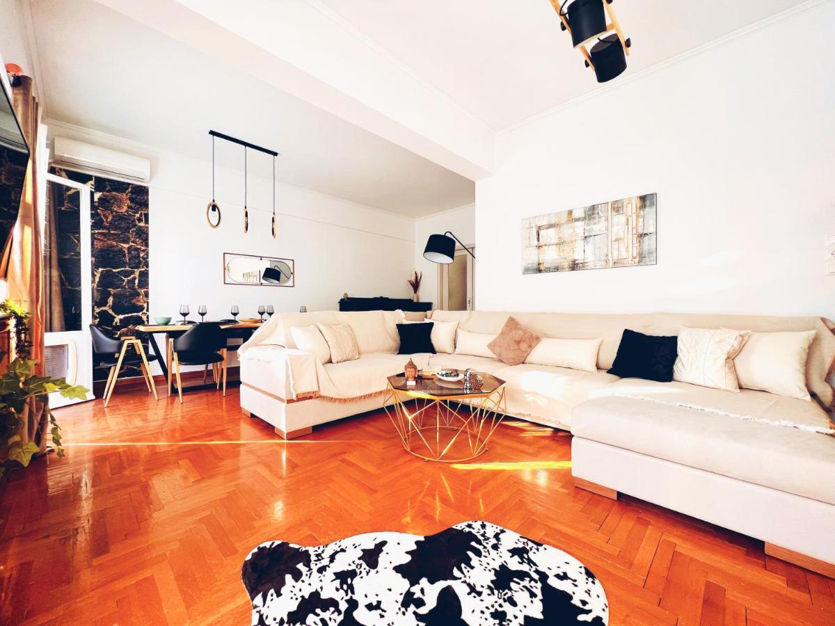 Seaside Apartment In Flisvos Marina Atina Dış mekan fotoğraf